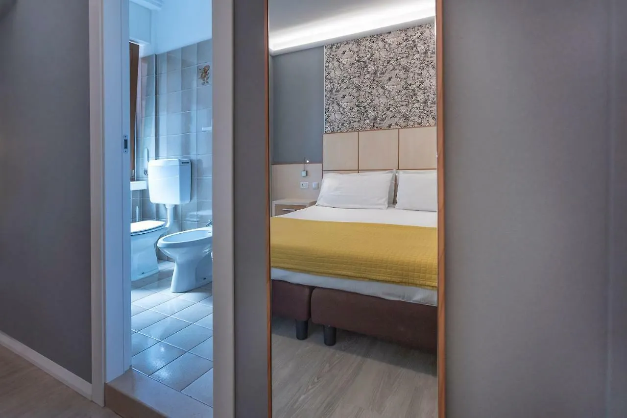Albergo Aurora Μαλτσεζίνε Ξενοδοχείο