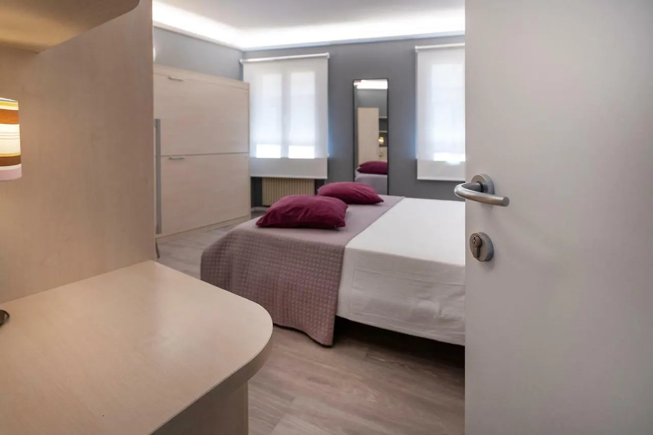 Ξενοδοχείο Albergo Aurora Μαλτσεζίνε