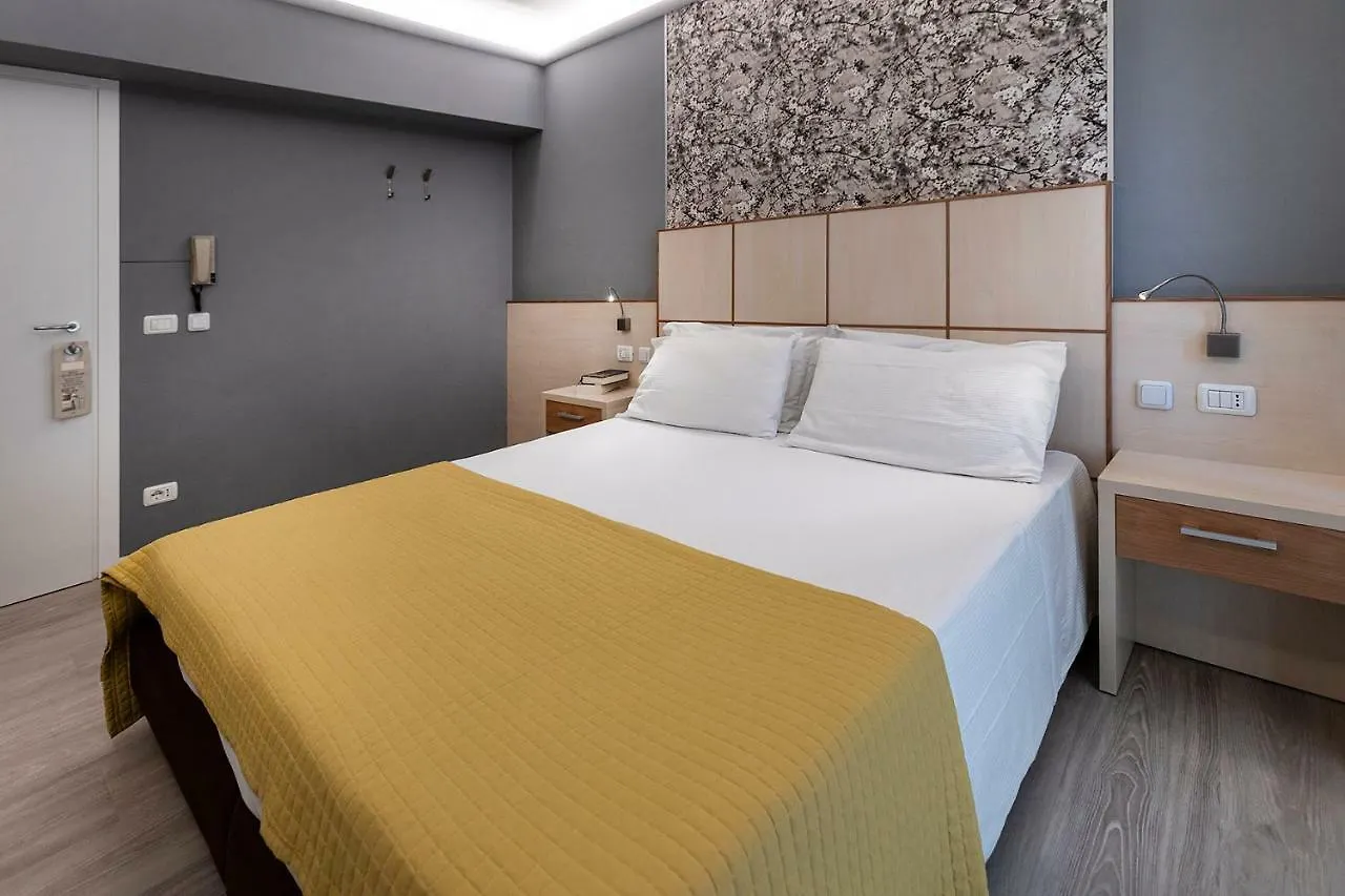 Albergo Aurora Μαλτσεζίνε Ξενοδοχείο
