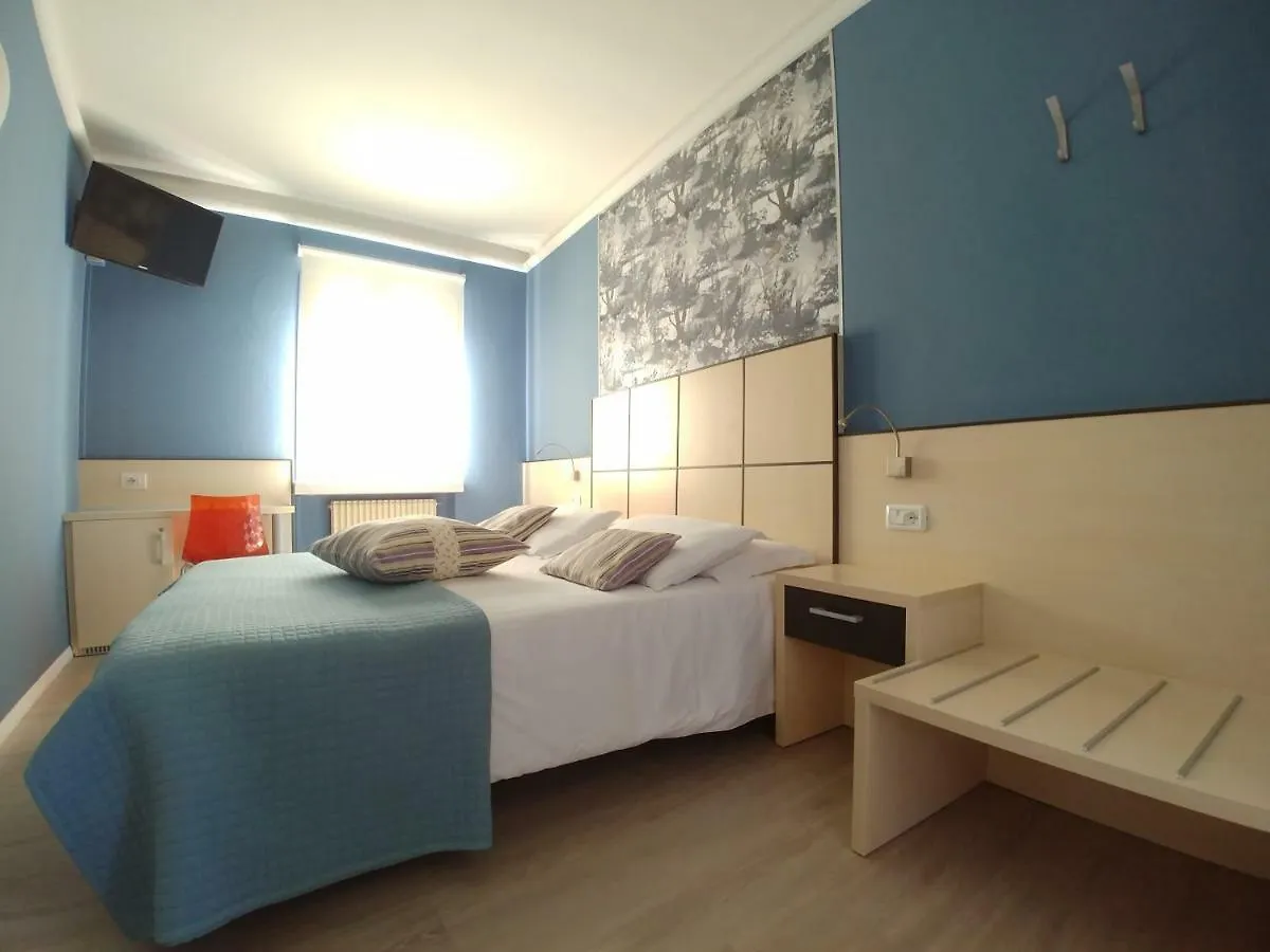 Ξενοδοχείο Albergo Aurora Μαλτσεζίνε