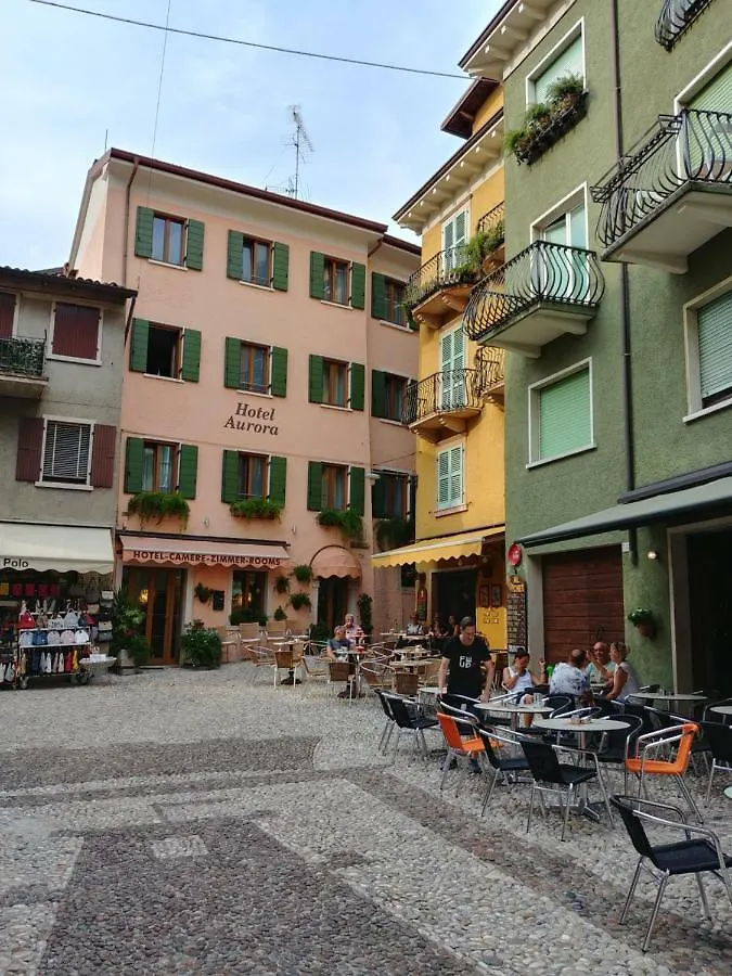 Ξενοδοχείο Albergo Aurora Μαλτσεζίνε
