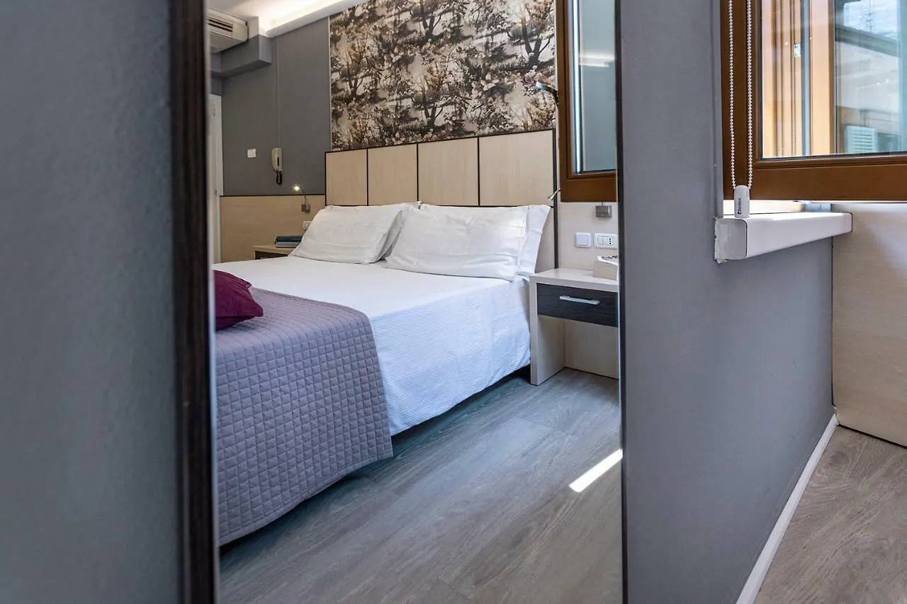 Szálloda Albergo Aurora Malcesine